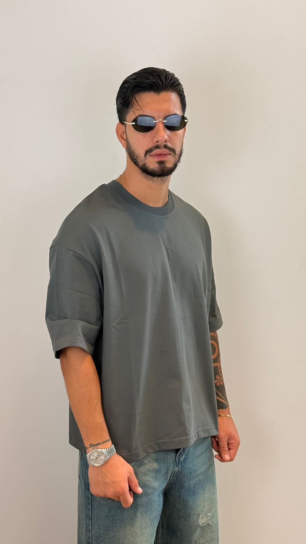 Maglia crop grigia