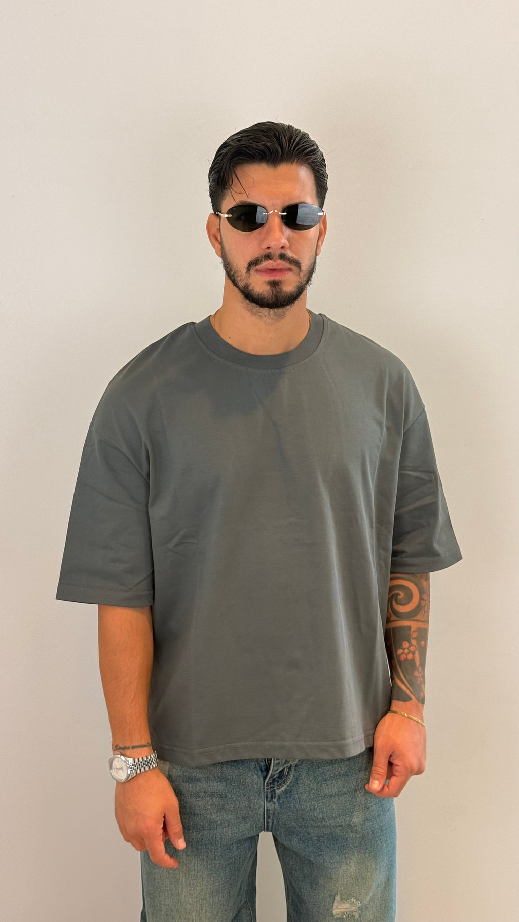 Maglia crop grigia